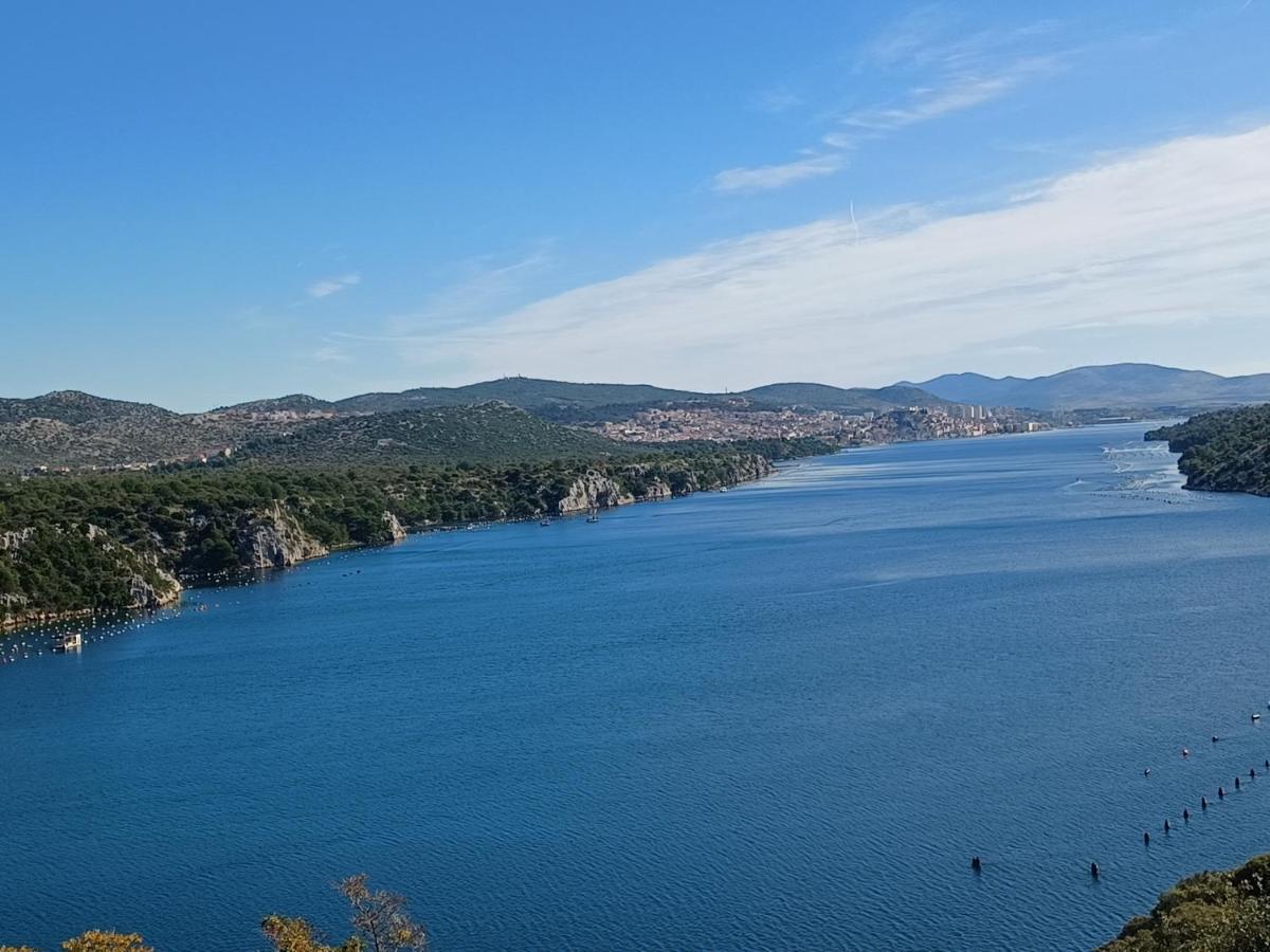 Apartman Maslina Σίμπενικ Εξωτερικό φωτογραφία